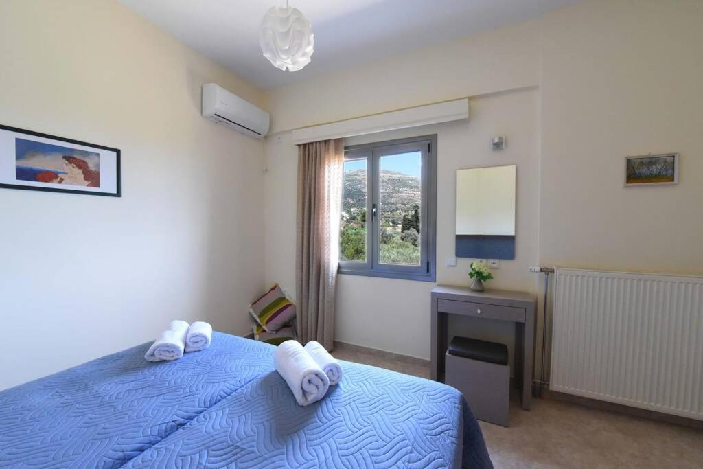 Seaside Villa Andronikos Amarynthos Exterior photo