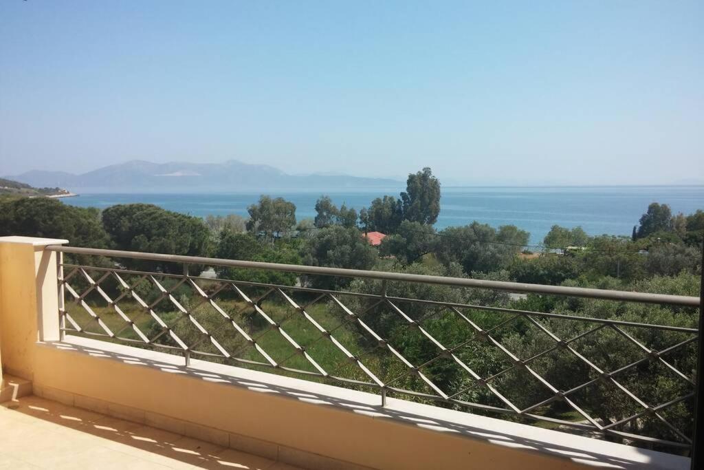 Seaside Villa Andronikos Amarynthos Exterior photo
